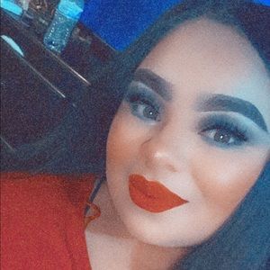 Meet your Posher, Brianna